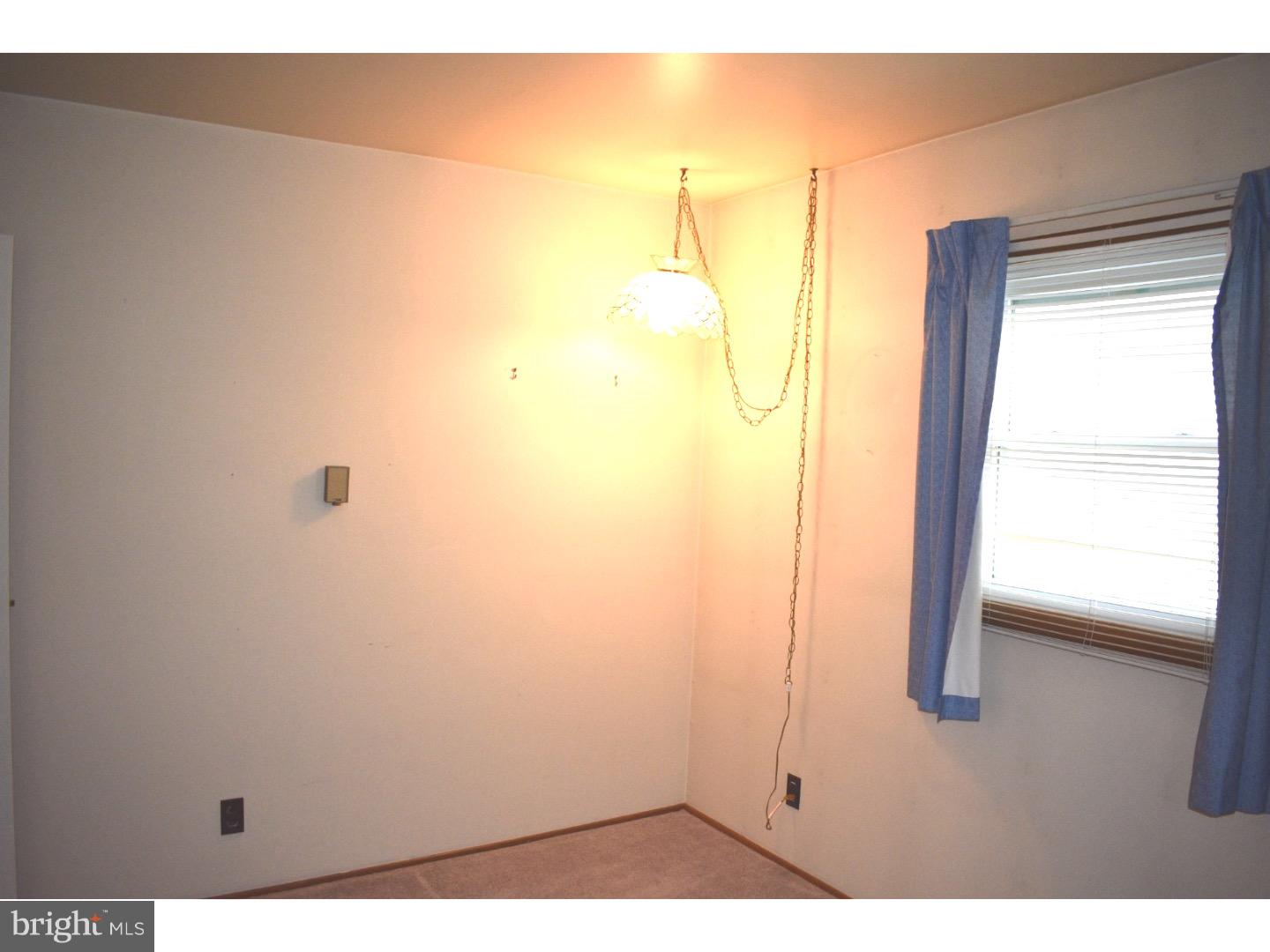 815 Chatham Road Fairless Hills, PA 19030 - Photo 6 of 23 Bedroom - Main