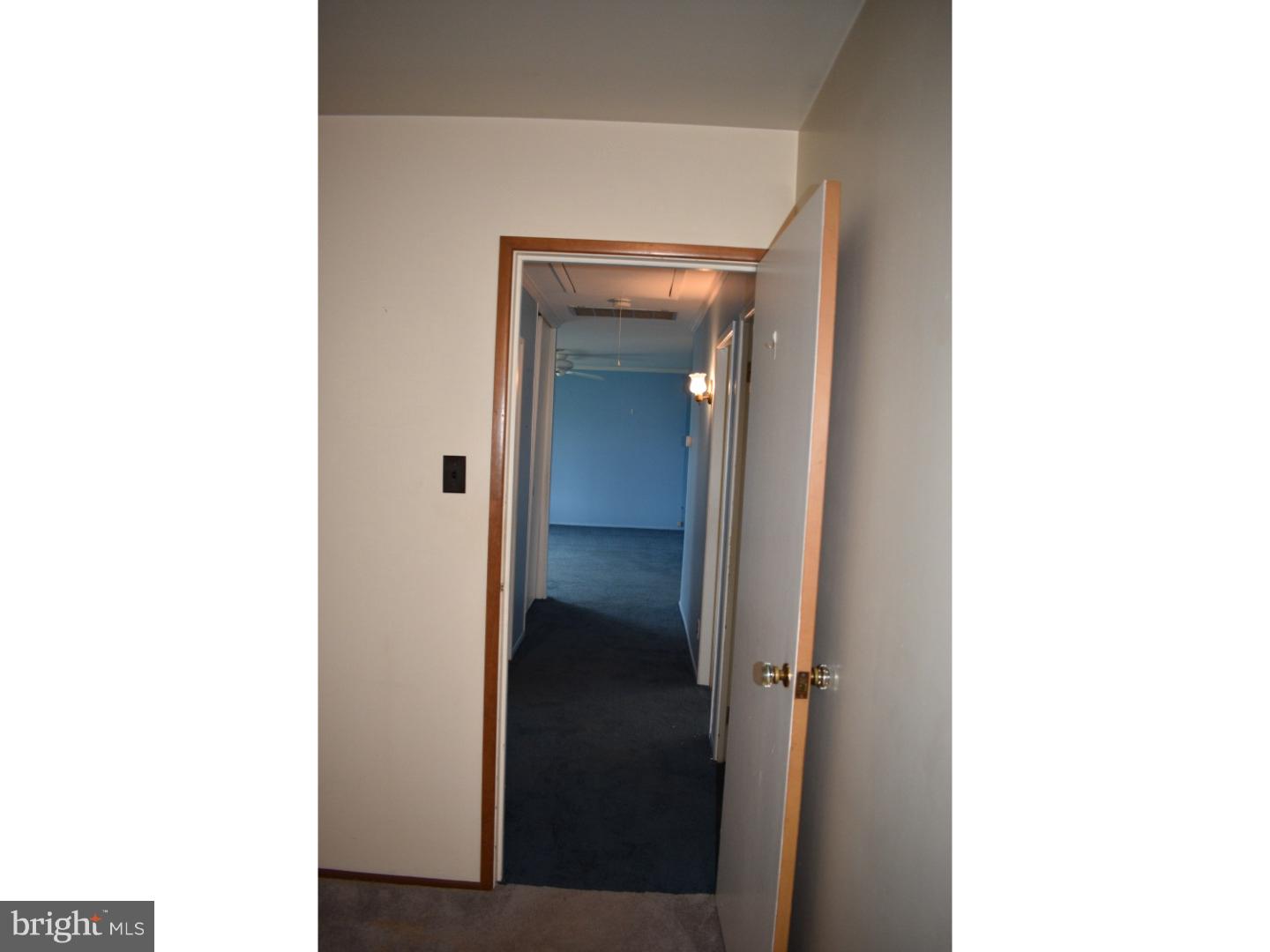 815 Chatham Road Fairless Hills, PA 19030 - Photo 8 of 23 Hallway