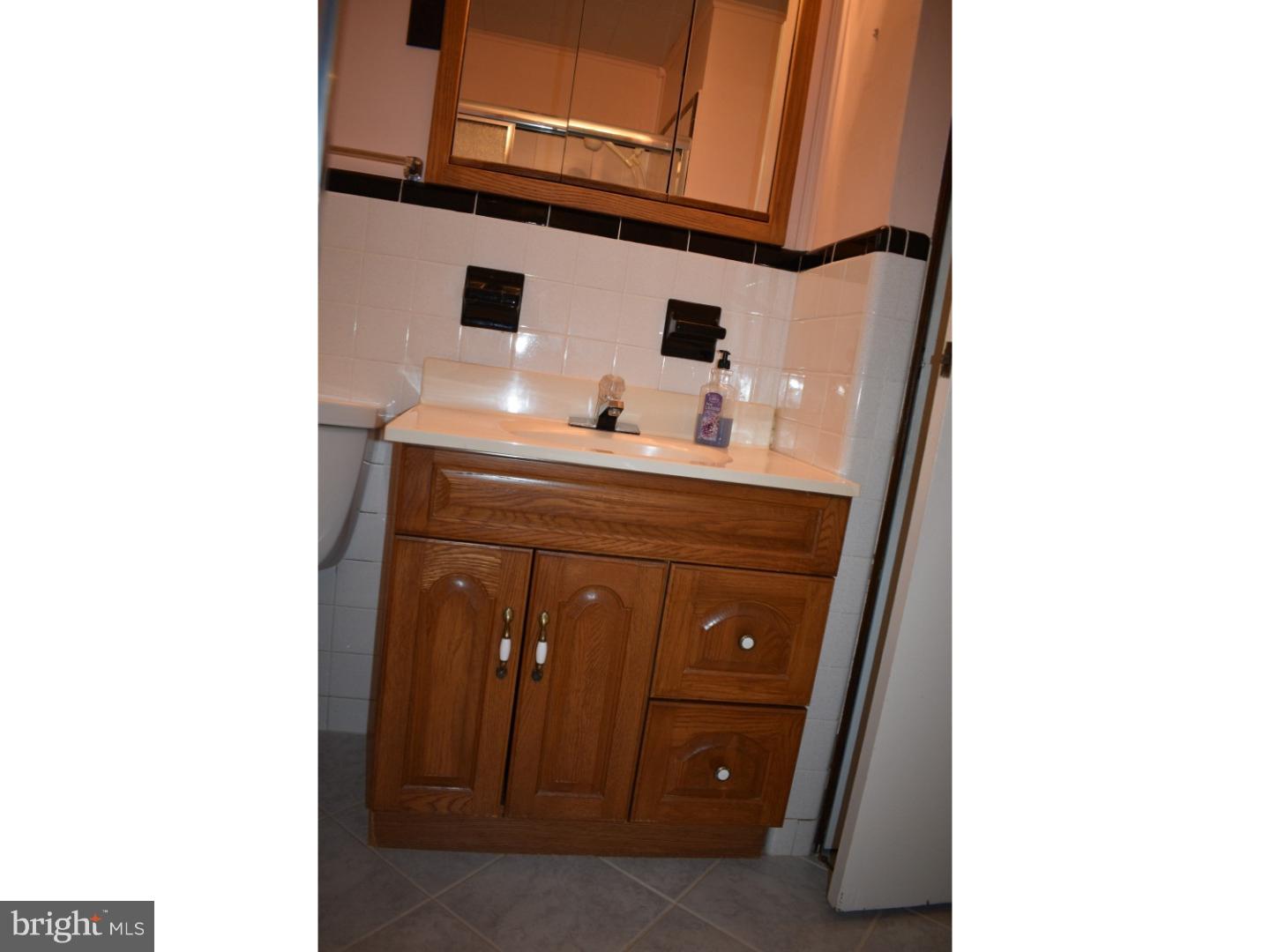 815 Chatham Road Fairless Hills, PA 19030 - Photo 10 of 23 Bathroom