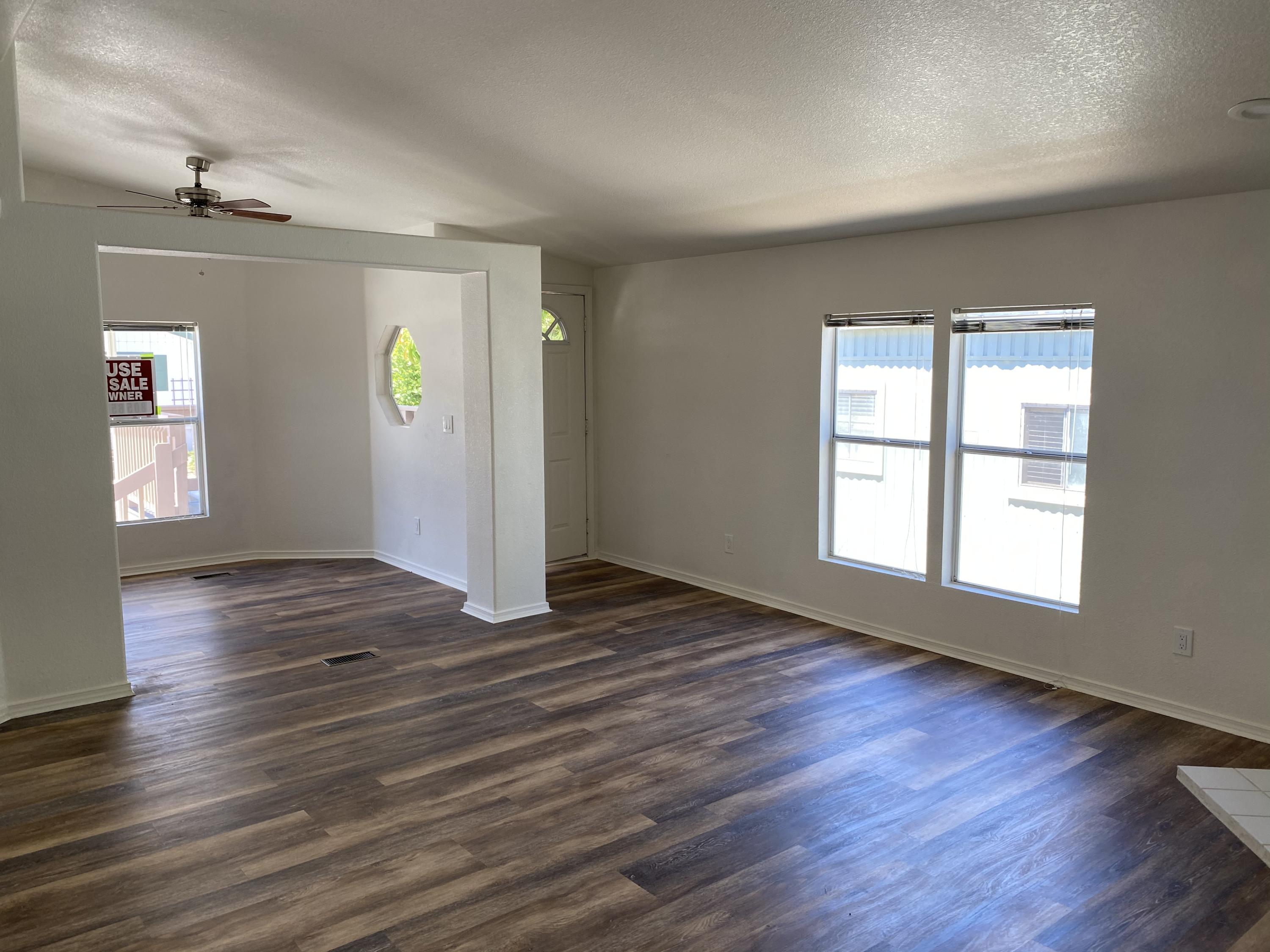1550 Rory Lane, Unit 263 Simi Valley, CA 93063 - Photo 13 of 31 BA7E6306-43BF-418B-8338-08304238D7F9