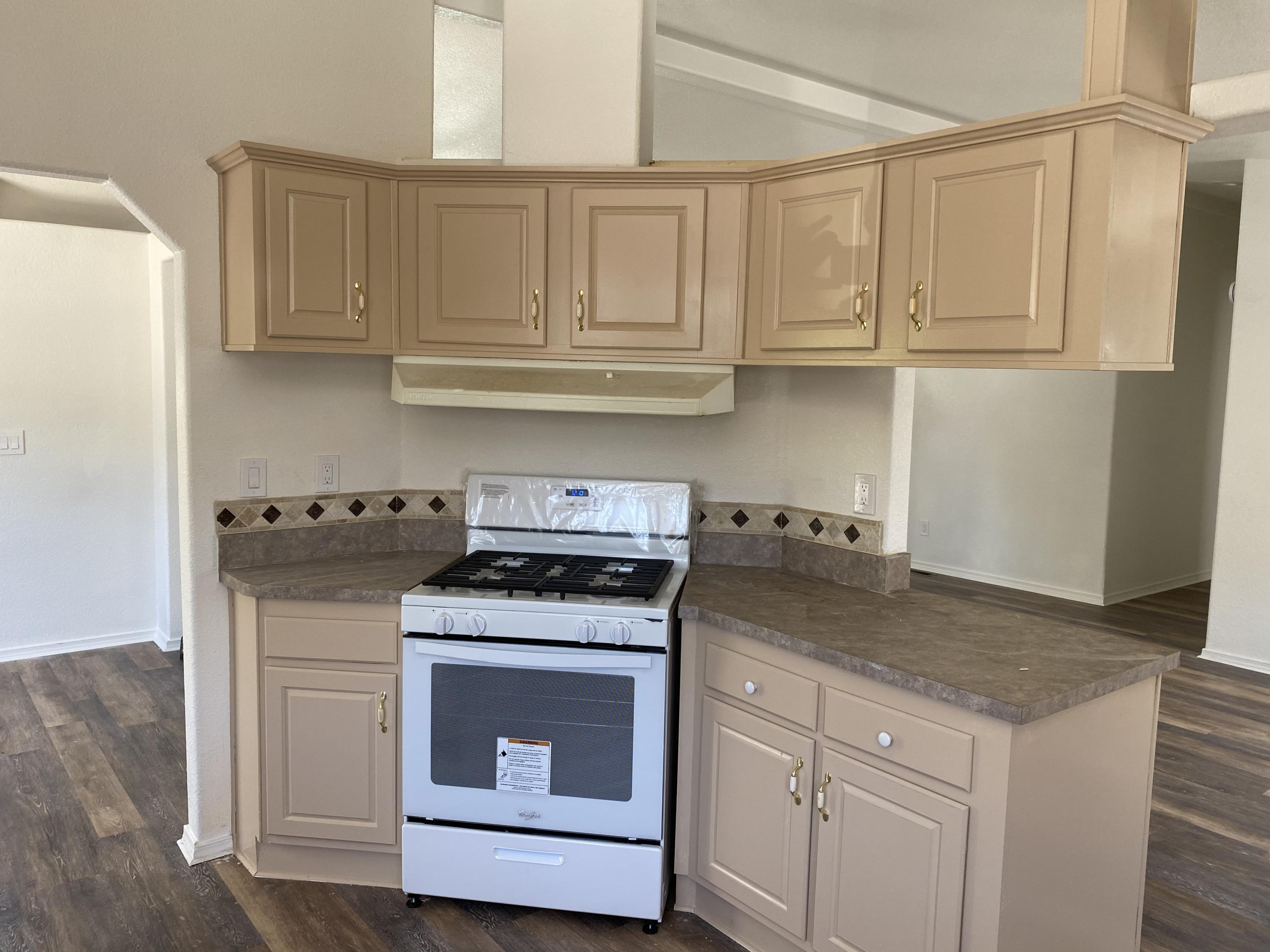 1550 Rory Lane, Unit 263 Simi Valley, CA 93063 - Photo 6 of 31 919C8C55-E4EB-45A7-A55B-0CD32DD98615