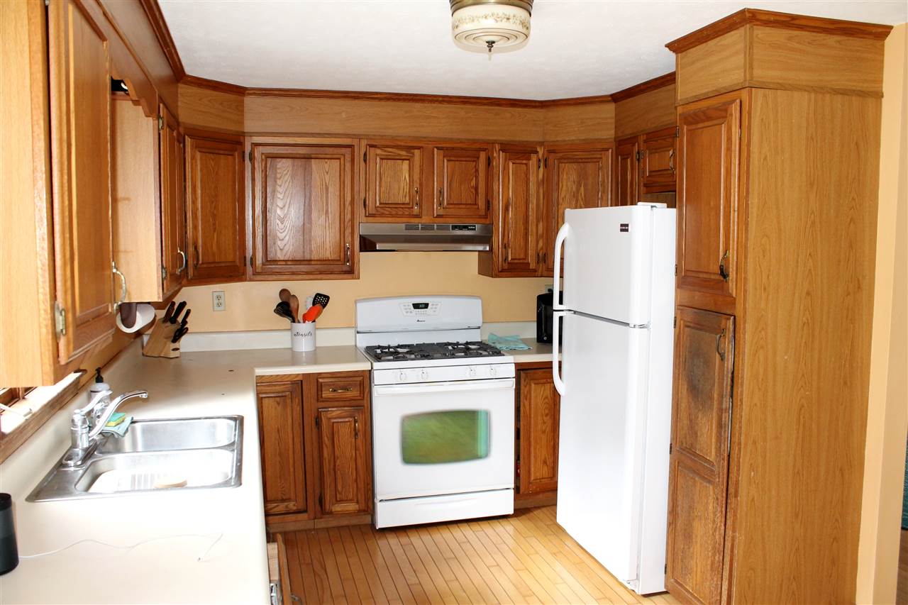 174 Joe English Road New Boston, NH 03070 - Photo 12 of 35