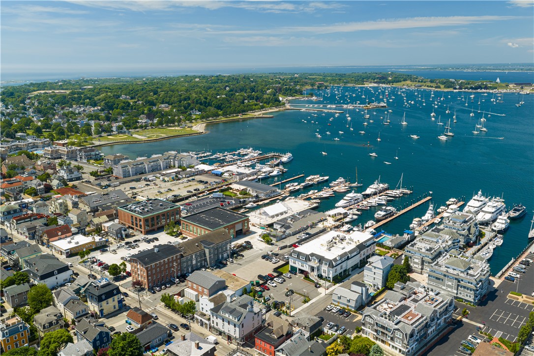 433 Thames Street, Unit E Newport, RI 02840 - Photo 47 of 49