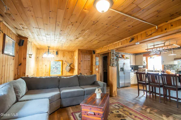 $435,500 | 26 Rapp Road, Austerlitz, NY 12017