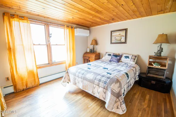 $435,500 | 26 Rapp Road, Austerlitz, NY 12017