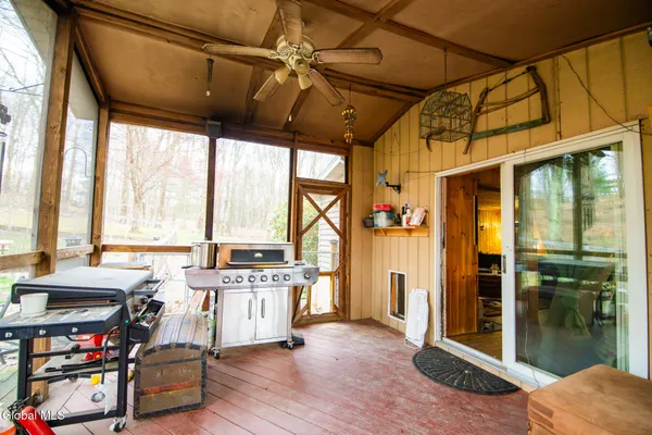 $435,500 | 26 Rapp Road, Austerlitz, NY 12017