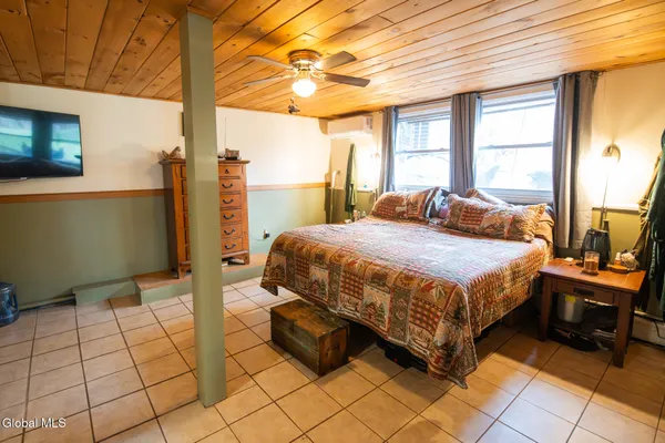 $435,500 | 26 Rapp Road, Austerlitz, NY 12017