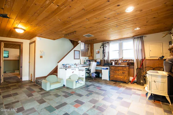 $435,500 | 26 Rapp Road, Austerlitz, NY 12017