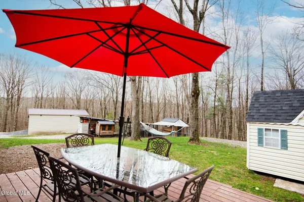 $435,500 | 26 Rapp Road, Austerlitz, NY 12017