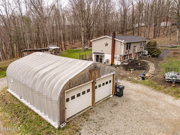 $435,500 | 26 Rapp Road, Austerlitz, NY 12017