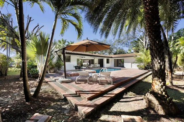 $1,500,000 | 1435 Miller Road, Coral Gables, FL 33146