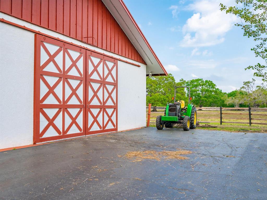 600 North Jackson Road Venice, FL 34292 - Photo 38 of 61