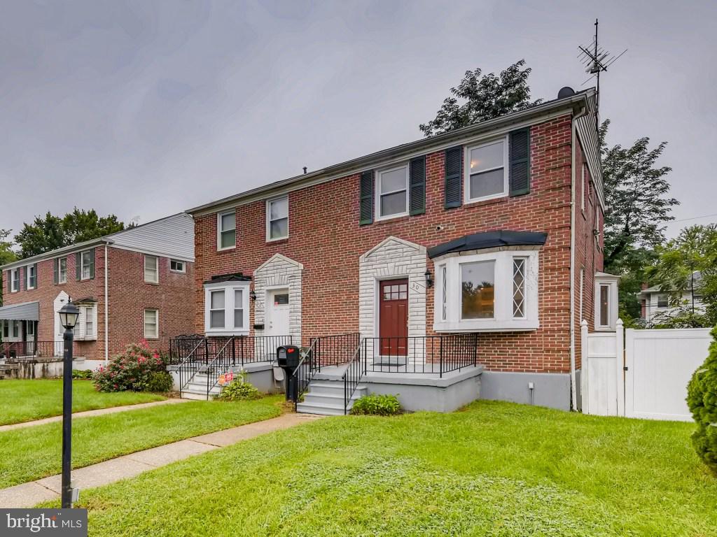 30 Mardrew Road Baltimore, MD 21229 - Photo 1 of 26 End Unit w/ Fence