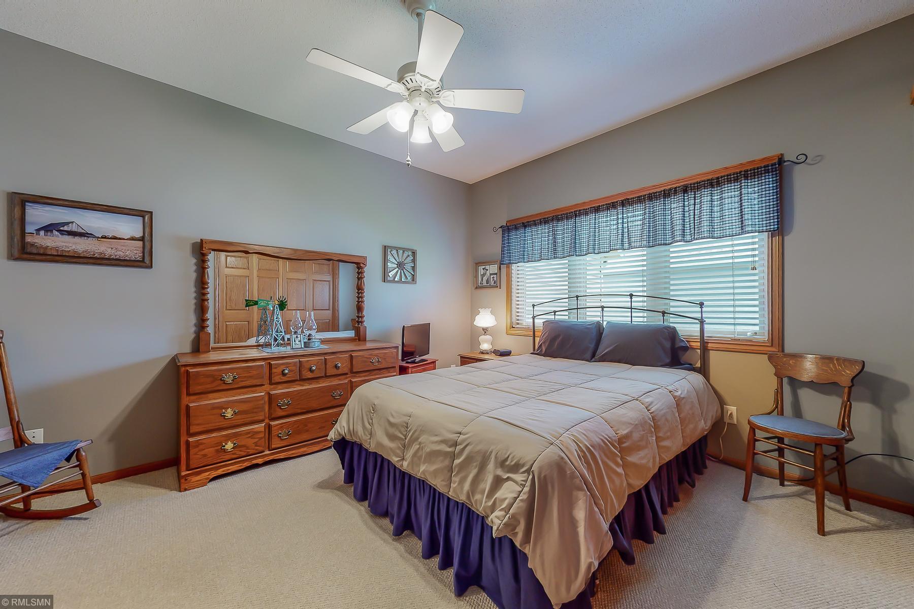 3621 Nottingham Drive Northwest Rochester, MN 55901 - Photo 14 of 33