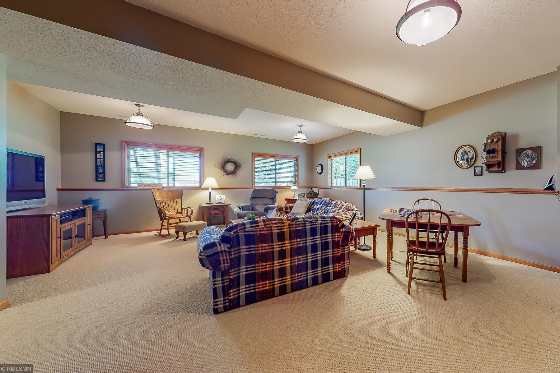 3621 Nottingham Drive Northwest Rochester, MN 55901 - Photo 21 of 33