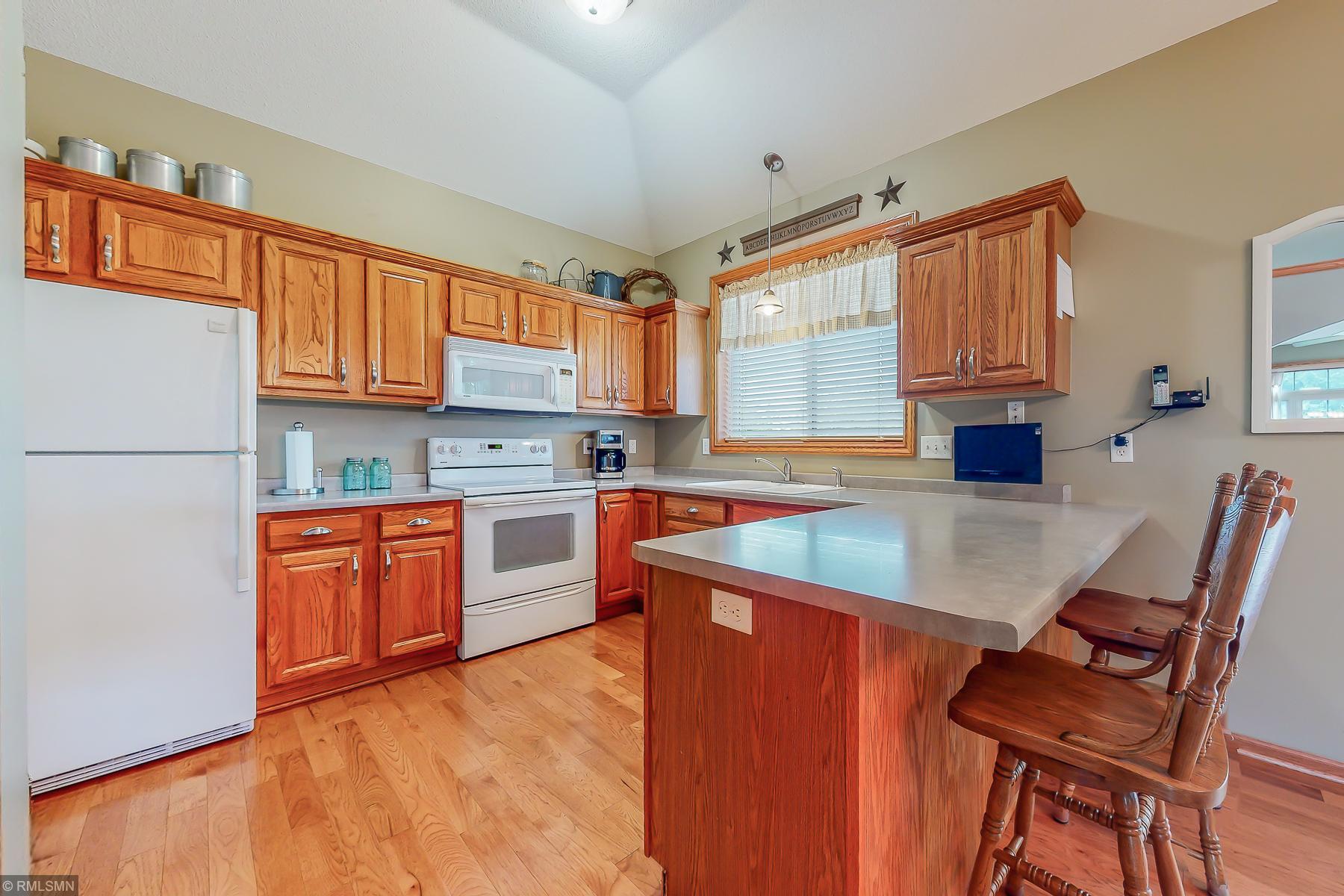 3621 Nottingham Drive Northwest Rochester, MN 55901 - Photo 8 of 33