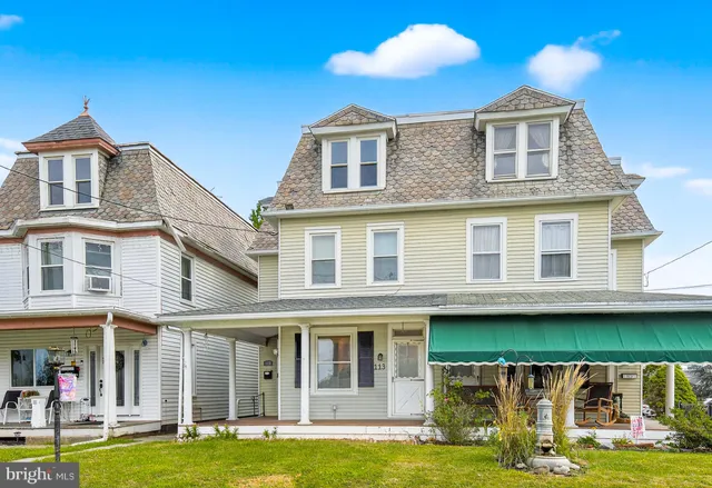 $225,000 | 113 South Grant Street, Manheim, PA 17545