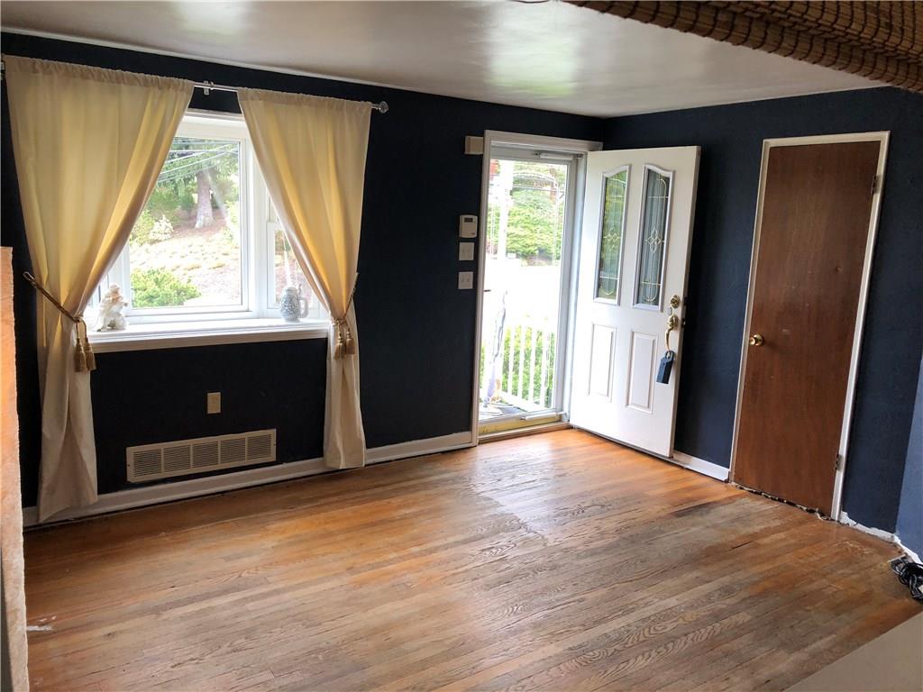 265 Olympic Road Pittsburgh, PA 15236 - Photo 5 of 19 Gallery Image 5