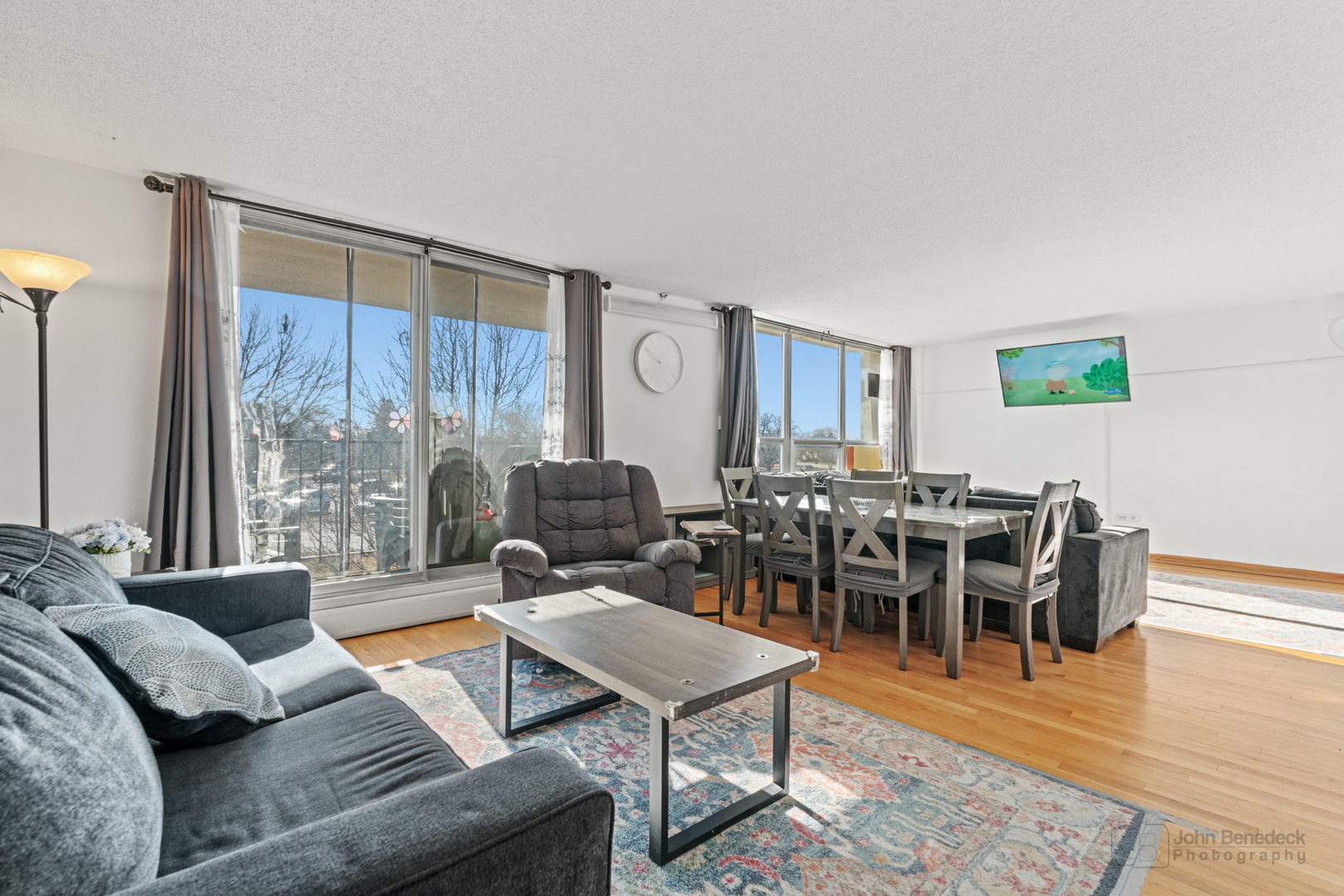 8809 West Golf Road, Unit 2C Niles, IL 60714 - Photo 2 of 26 Gallery Image 2