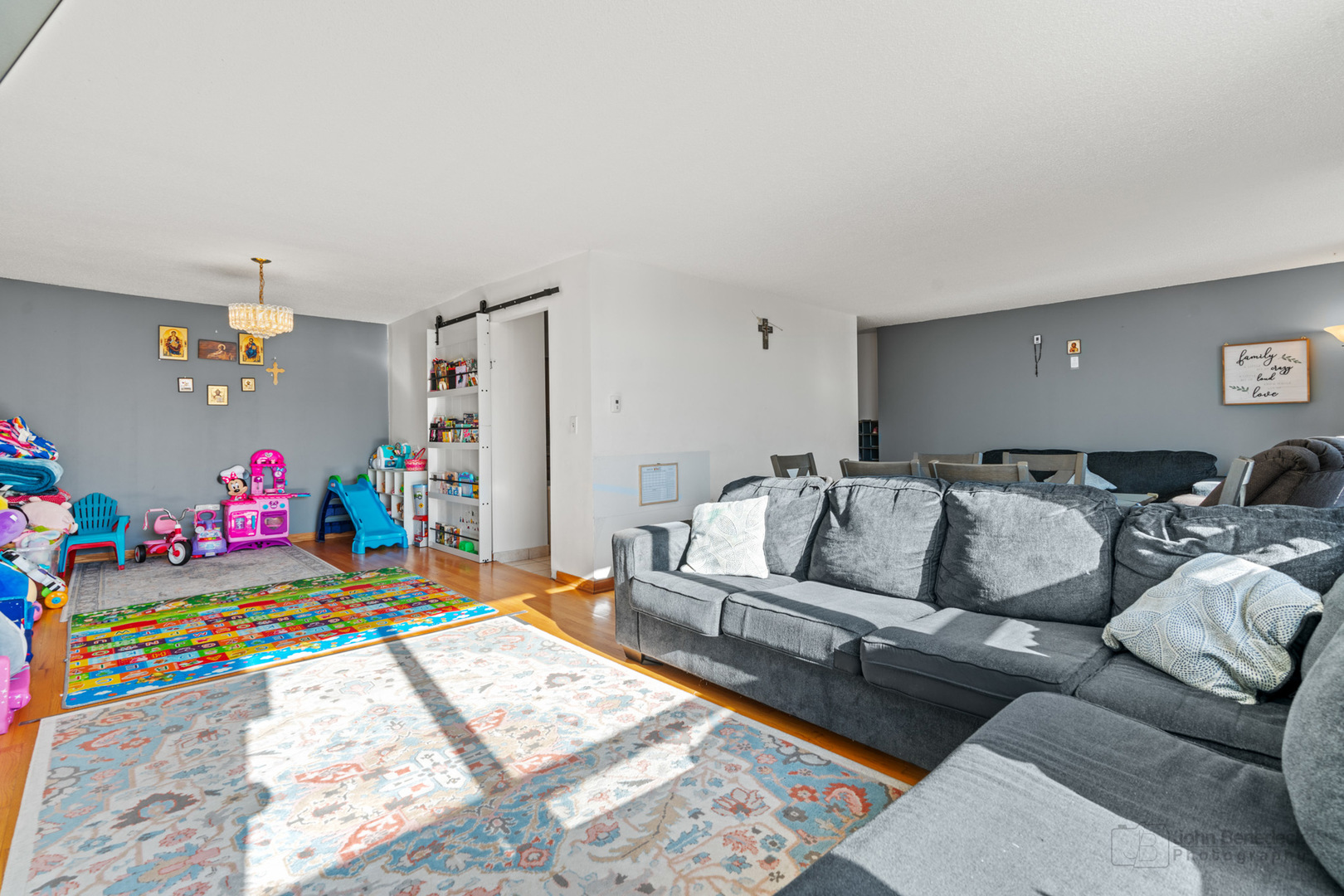 8809 West Golf Road, Unit 2C Niles, IL 60714 - Photo 4 of 26 Gallery Image 4