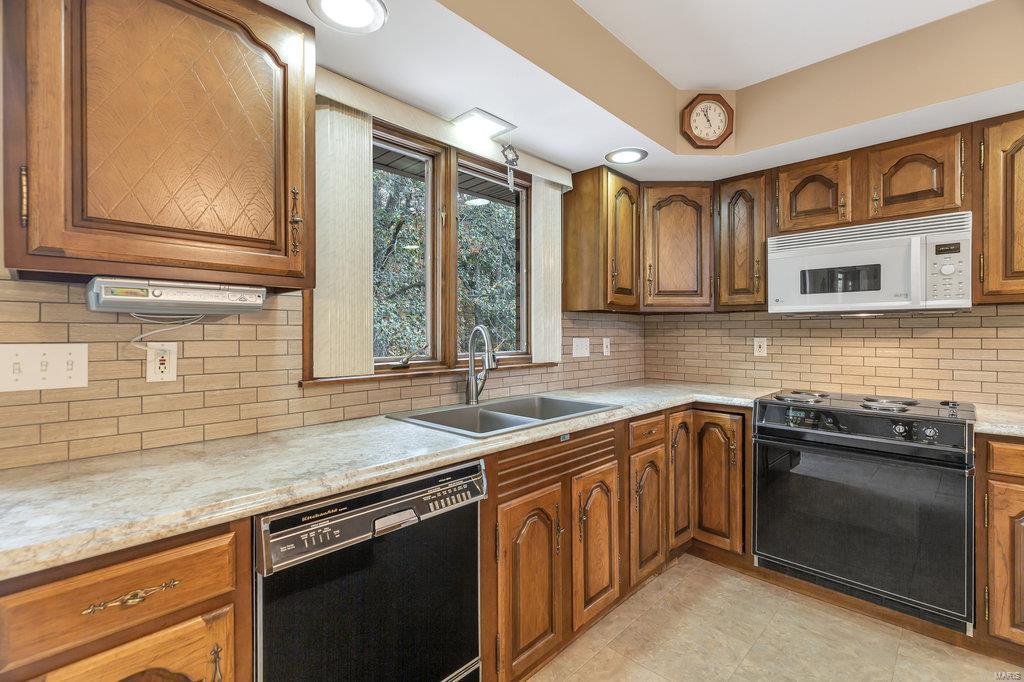 2041 Stemler Road Columbia, IL 62236 - Photo 16 of 49 Gallery Image 16