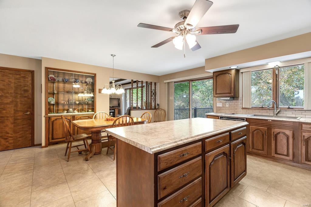 2041 Stemler Road Columbia, IL 62236 - Photo 19 of 49 Gallery Image 19