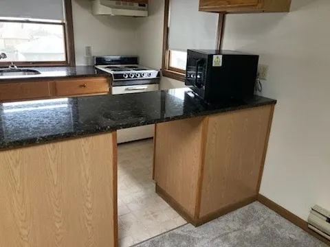 $1,800 | 93 Russell Street, Unit A, Quincy, MA 02171