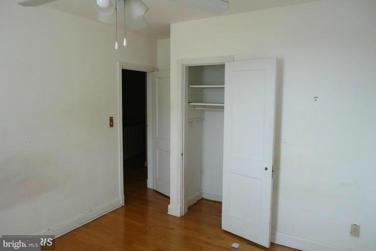 1527 Roundhill Road Baltimore, MD 21218 - Photo 11 of 16 Bedroom