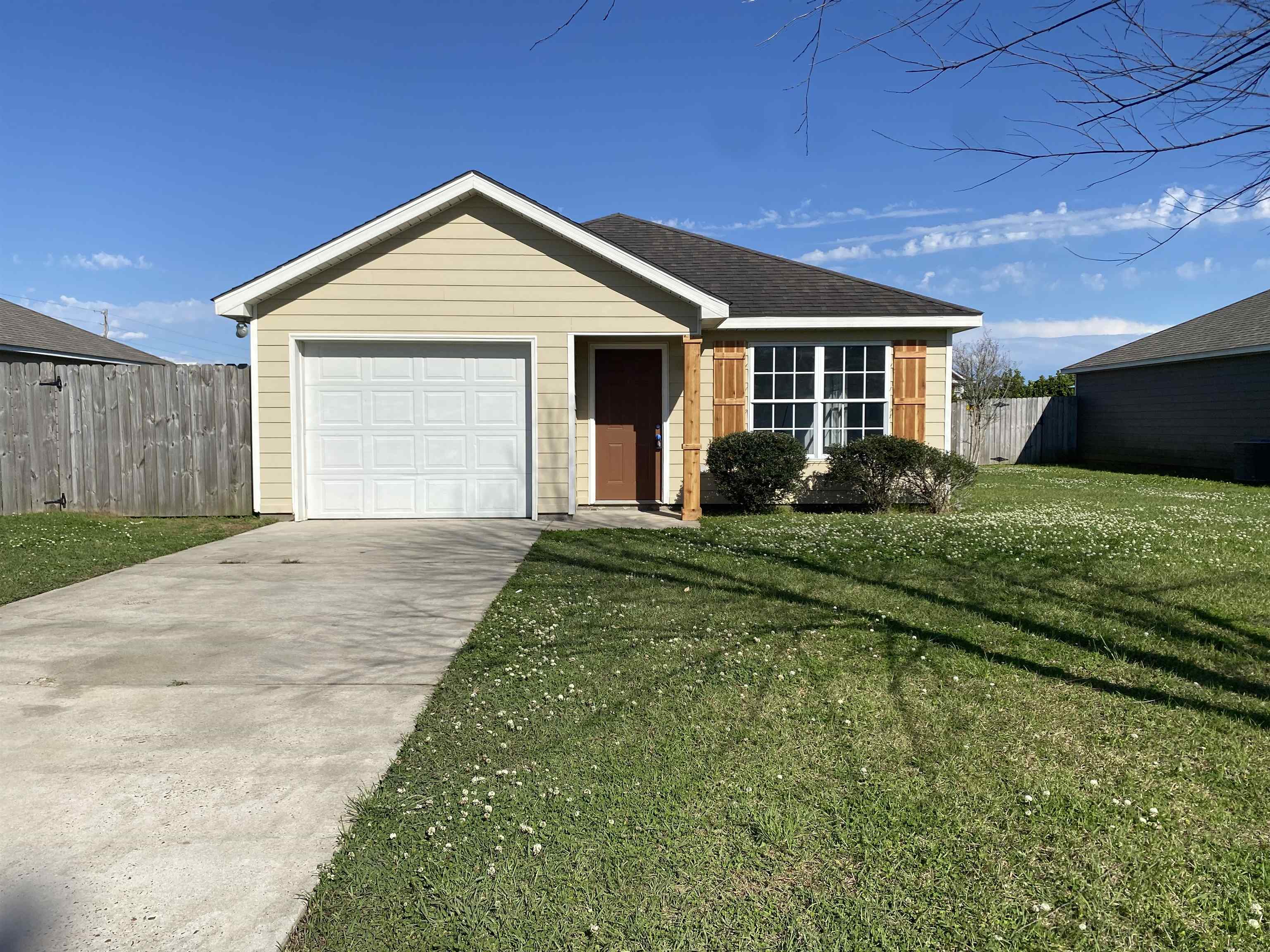 3008 Meridian Street Foley, AL 36535 - Photo 2 of 9