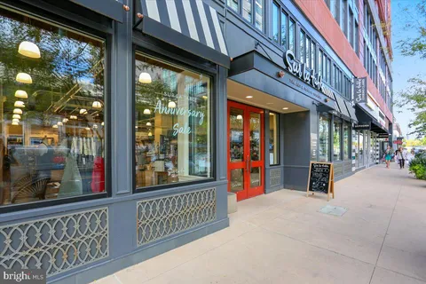 $1,149,000 | 11804 Stonewood Lane, North Bethesda, MD 20852