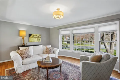 $1,149,000 | 11804 Stonewood Lane, North Bethesda, MD 20852