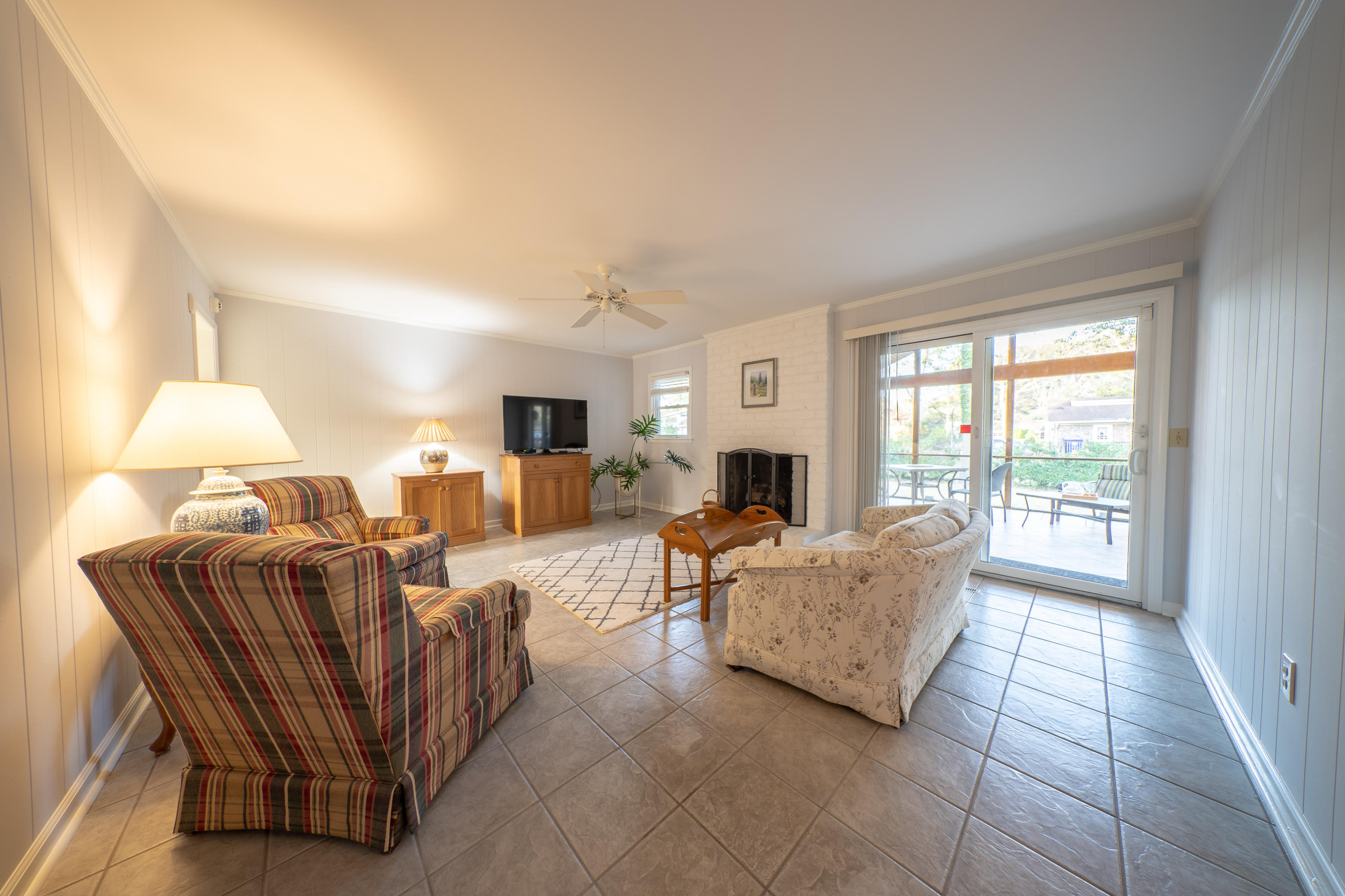 104 Manchester Road Charleston, SC 29407 - Photo 2 of 20 104Manchester-15
