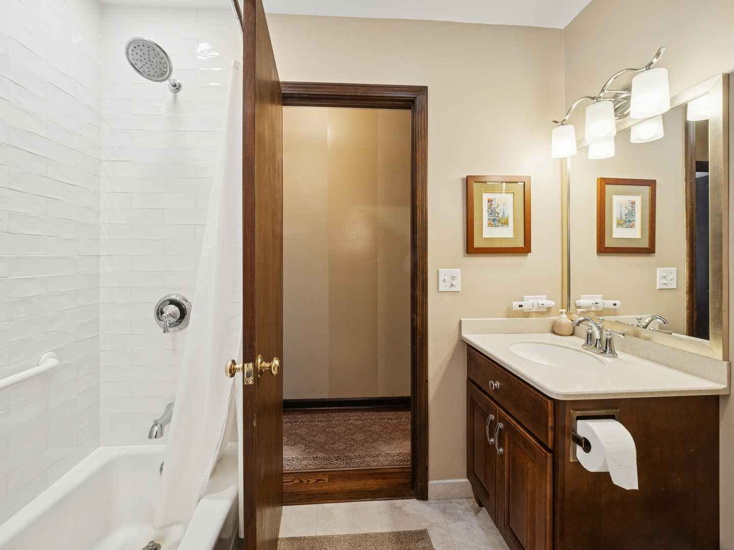 1102 Dennis Lane Streamwood, IL 60107 - Photo 12 of 32