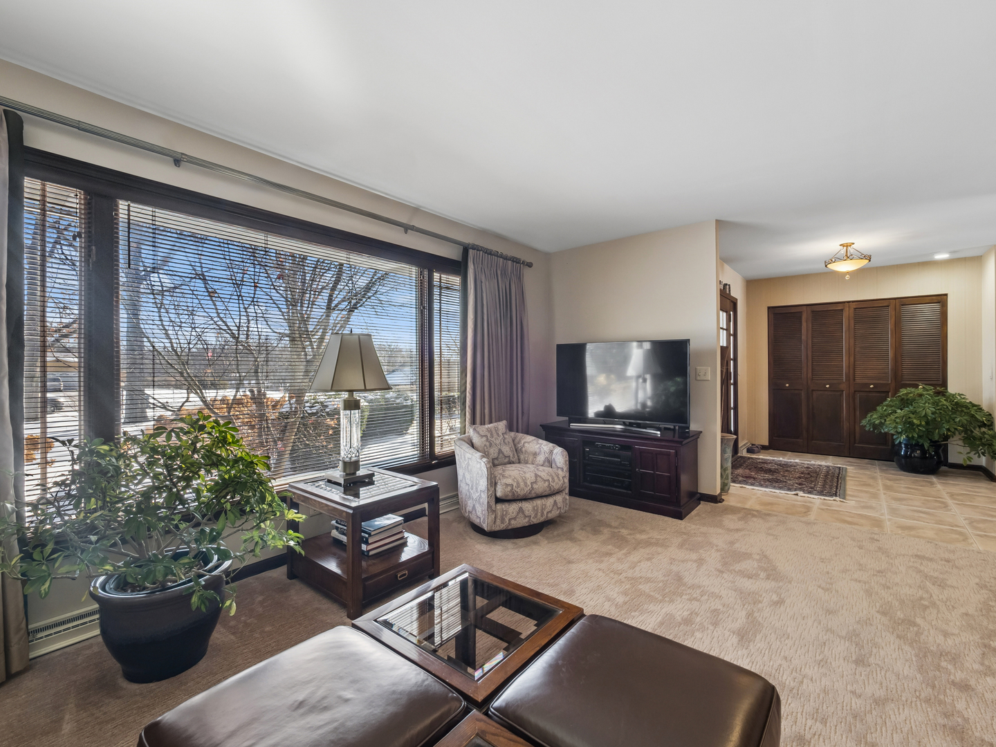 1102 Dennis Lane Streamwood, IL 60107 - Photo 7 of 32