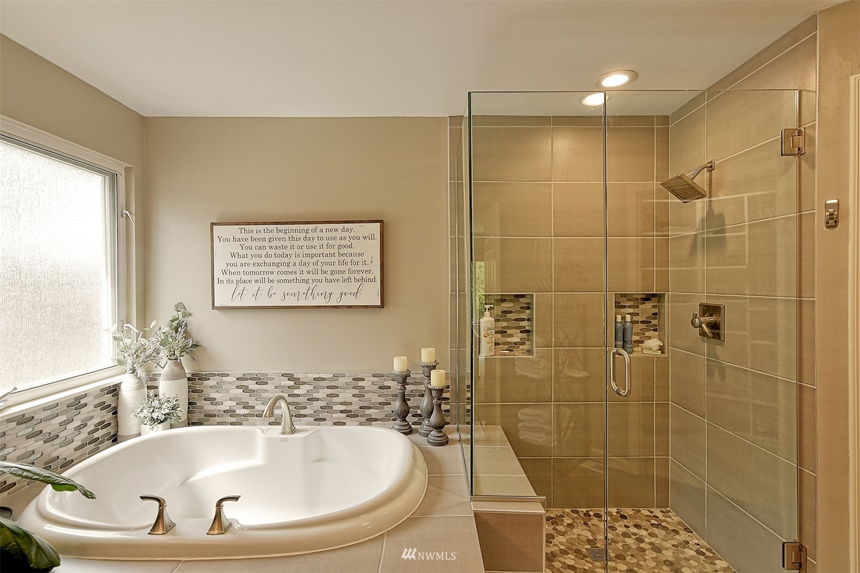 20027 29th Avenue Southeast Bothell, WA 98012 - Photo 33 of 38 a bathroom with a bathtub and shower