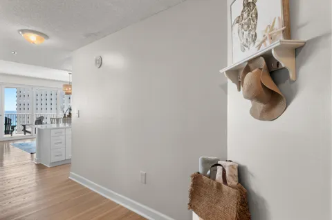 $779,000 | 550 Tops'l Beach Boulevard, Unit 809, Miramar Beach, FL 32550