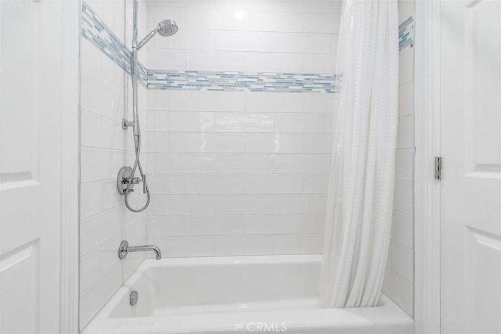 1 3rd, Unit 605 Long Beach, CA 90802 - Photo 20 of 56