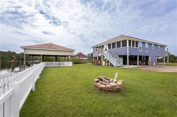 $3,000 | 26321 Mildred Drive, Lacombe, LA 70445