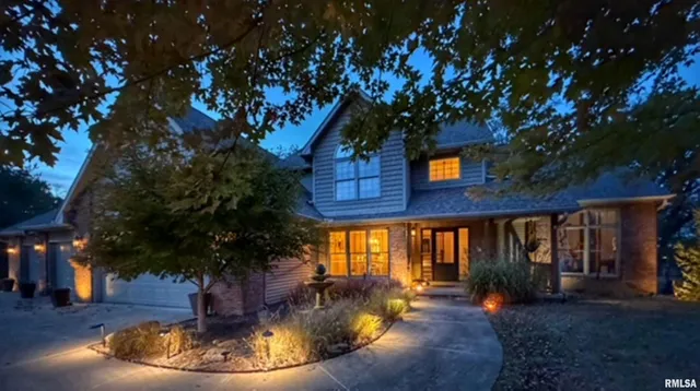 $675,000 | 15104 West Bittersweet Court, Brimfield, IL 61517