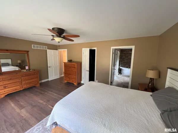 $649,000 | 15104 West Bittersweet Court, Brimfield, IL 61517