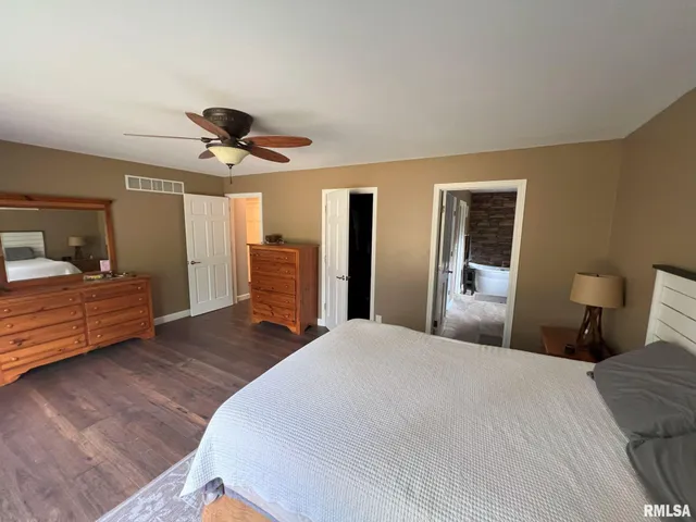 $675,000 | 15104 West Bittersweet Court, Brimfield, IL 61517