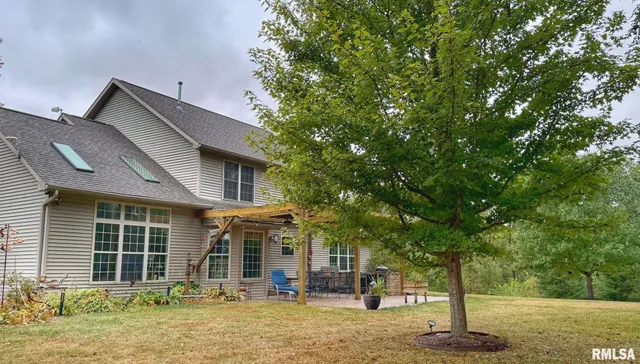 $675,000 | 15104 West Bittersweet Court, Brimfield, IL 61517