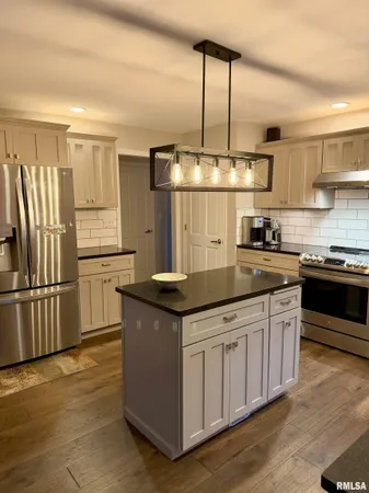 $649,000 | 15104 West Bittersweet Court, Brimfield, IL 61517