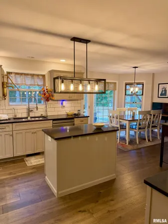 $649,000 | 15104 West Bittersweet Court, Brimfield, IL 61517