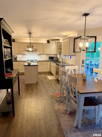 $649,000 | 15104 West Bittersweet Court, Brimfield, IL 61517