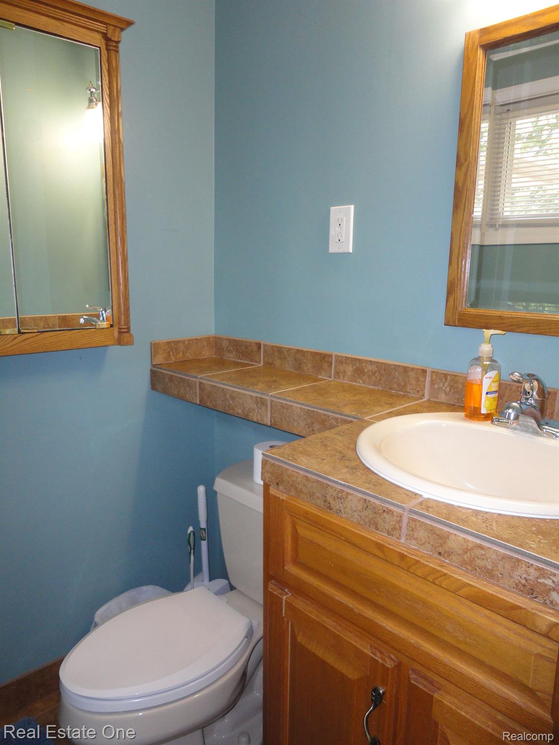4307 Marcus Road Waterford, MI 48329 - Photo 10 of 17 Gallery Image 10