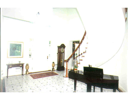 336 Lexington Road Concord, MA 01742 - Photo 5 of 10 a living room with a couch