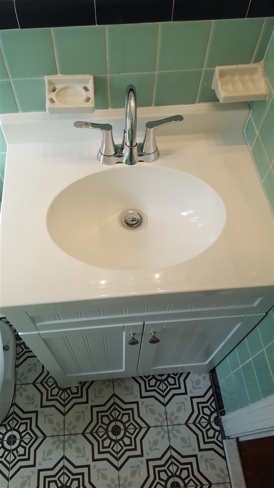 1087 Inman Road Memphis, TN 38111 - Photo 11 of 25 New bathroom vanity, hardware, new floor tile