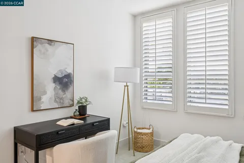 $425,000 | 438 West Grand Avenue, Unit 432, Oakland, CA 94612