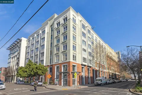 $425,000 | 438 West Grand Avenue, Unit 432, Oakland, CA 94612